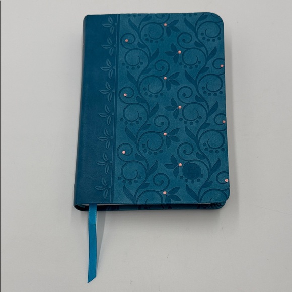 Teal Embossed Bible The Passion Translation - Picture 1 of 7